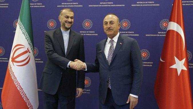 Mevlüt Çavuşoğlu, İran Dışişleri Bakanı ile görüştü