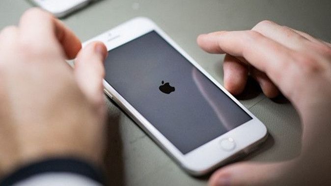 Apple beklenen özelliği değiştirdi: iPhone&#039;lara mesaj düzenleme geçmişi sunuldu