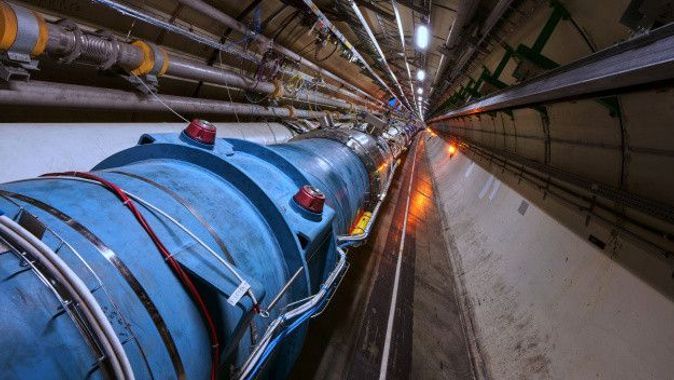 Büyük Hadron Çarpıştırıcısı karanlık maddeyi ortaya çıkarmak için yeniden çalıştırılacak