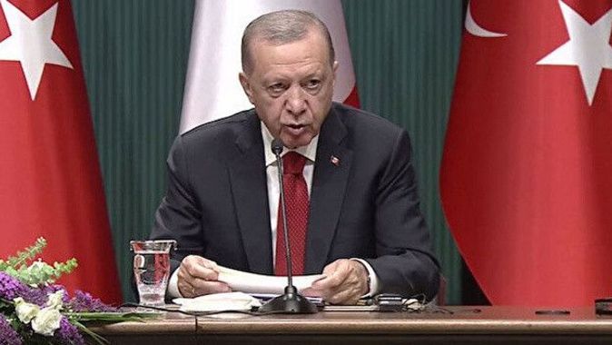 Cumhurbaşkanı Erdoğan&#039;dan İtalya Başbakanına Yunanistan uyarısı