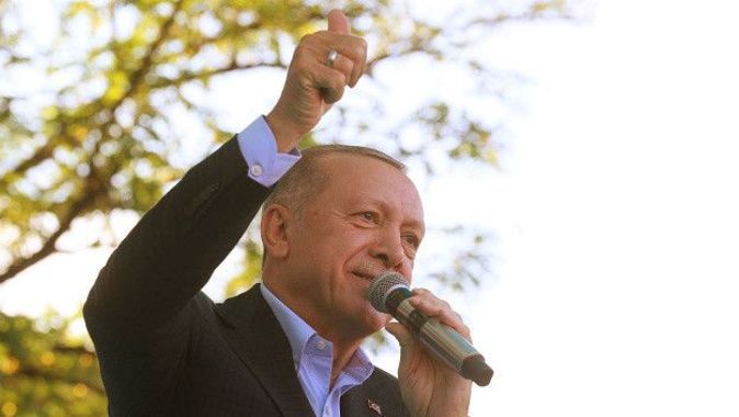 Cumhurbaşkanı Erdoğan&#039;ın yüzünü güldüren pankart