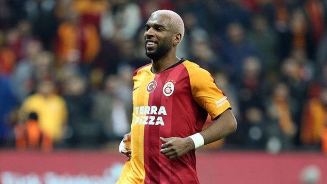Galatasaray&#039;ın yıldız futbolcusu Ryan Babel, Eyüpspor&#039;a transfer oldu