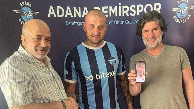 Yaroslav Rakitskyi Adana Demirspor&#039;da... Mavi Şimşekler&#039;e yıldız stoper