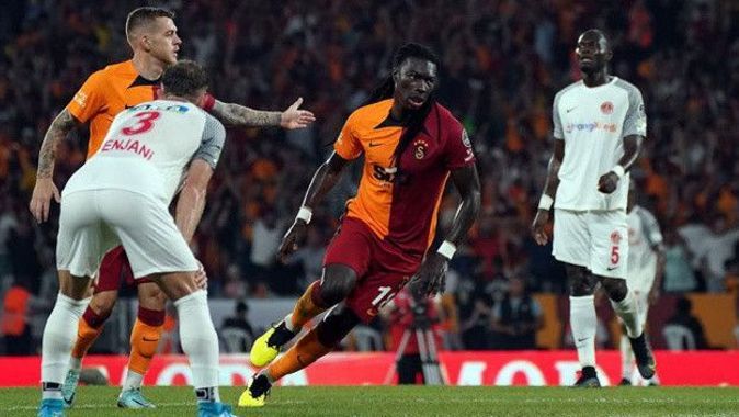Bafetimbi Gomis&#039;ten 2 maçta 6 puan! Galatasaray Ümraniyespor&#039;u geç gelen golle devirdi