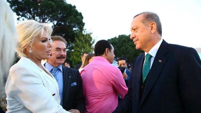 Cumhurbaşkanı Erdoğan’dan koronavirüse yakalan Ajda Pekkan’a telefon
