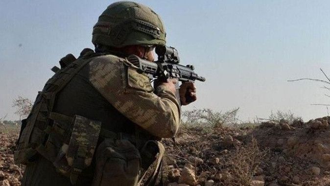 Irak&#039;ın kuzeyinde teröre Pençe-Kilit darbesi! 6 PKKlı etkisiz