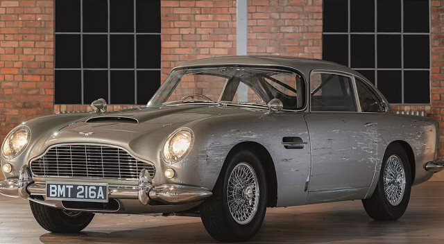 James Bond filminde kullanılan Aston Martin DB5 müzayedede satılacak