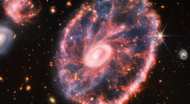 James Webb Uzay Teleskobundan tarihi keşif: Cartwheel Galaksisi&#039;nin etkileyici fotoğrafını çekti