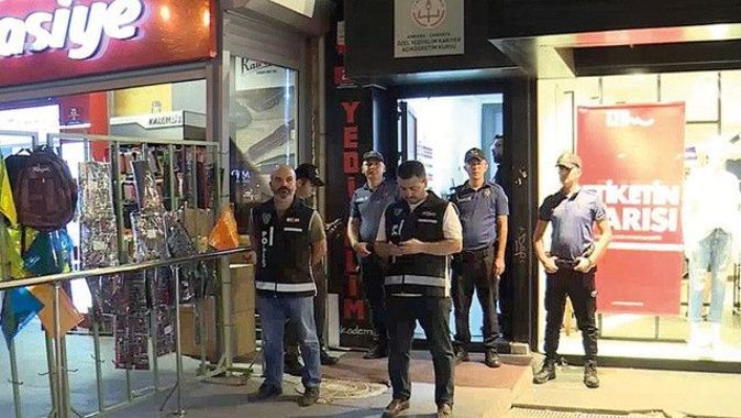 KPSS soruşturmasında yeni gelişme: Ankara&#039;da iki adrese baskın yapıldı