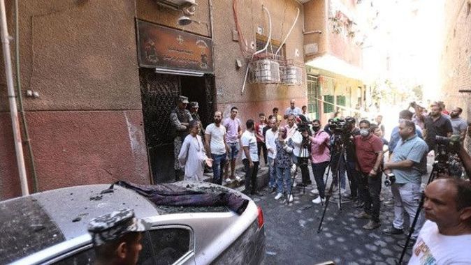 Mısır&#039;daki kilise yangınında ölenlerin ailelerine ve yaralılara tazminat ödenecek