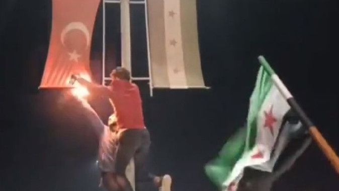 Suriyeli muhalifler: Türk bayrağına saldıranlardan hesap soracağız