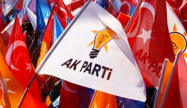 AK Parti&#039;de adaylık yarışı