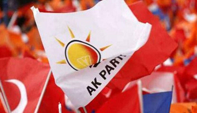 AK Parti vitrininin yarısı yenileniyor