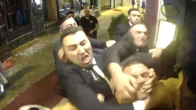 Ortaköy’de gece kulübünde kavga çıktı: 4 kişi yaralandı, 5 kişi gözaltına alındı