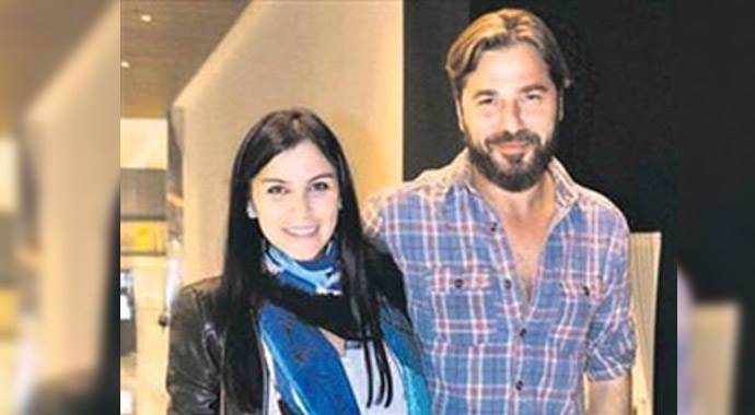 Engin Altan ve Neslişah Alkoçlar&#039;dan örnek hareket
