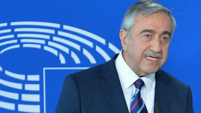 'Ankara ağlarken Lefkoşa da ağlıyor'
'Ankara ağlarken Lefkoşa da ağlıyor'