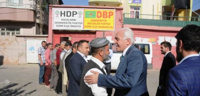 Kamalak'tan Cizre HDP'ye ziyaret Kamalak'tan Cizre HDP'ye ziyaret