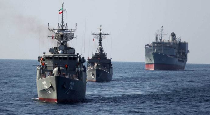 Üç İran gemisi, Rus limanında Üç İran gemisi, Rus limanında