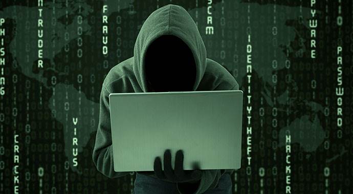 Hackerlar iki devlet sitesi çökerttii Hackerlar iki devlet sitesi çökerttii