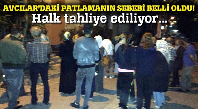 Avcılar'da kolonu patlayan bina boşaltılıyor! Avcılar'da kolonu patlayan bina boşaltılıyor!