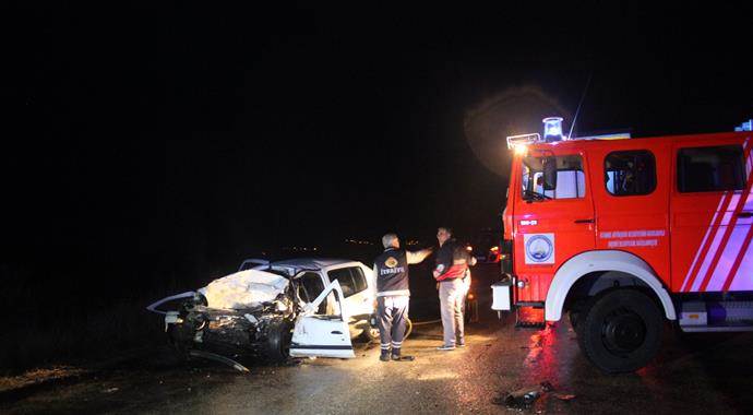 Sivas'ta korkunç kaza, 1 kişi hayatını kaybetti Sivas'ta korkunç kaza, 1 kişi hayatını kaybetti