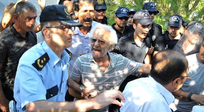 Soma davası polis müdahalesiyle başladı