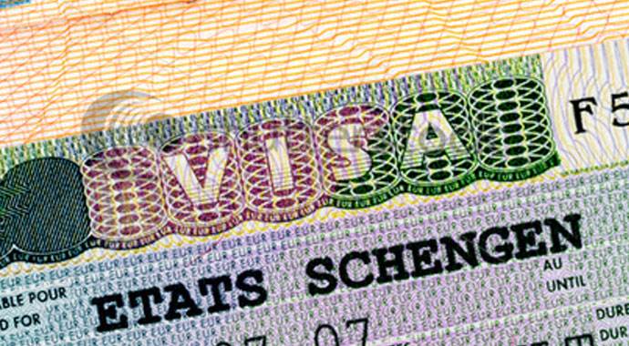 İki ülke daha Schengen&#039;i dondurdu!