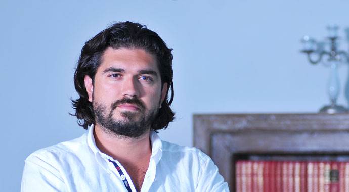 Rasim Ozan Kütahyalı gözaltına alındı Rasim Ozan Kütahyalı gözaltına alındı