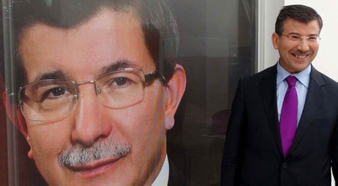 AK Parti'de Davutoğlu'na benzeyen aday AK Parti'de Davutoğlu'na benzeyen aday