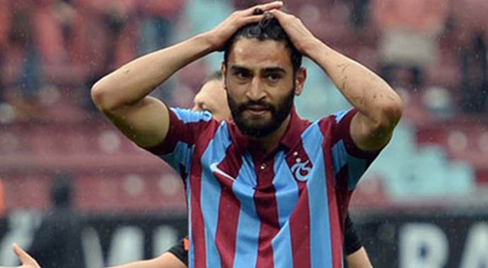 Trabzon'da Mehmet Ekici Osmanlı maçına yetiştirilmeye çalışılıyor Trabzon'da Mehmet Ekici Osmanlı maçına yetiştirilmeye çalışılıyor