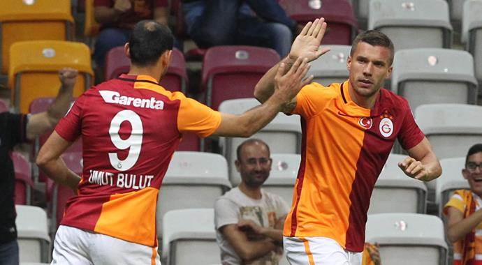 Arena&#039;da ilklerin gecesi