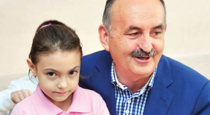 Müezzinoğlu: Kantinlerde cips satılmayacak
Müezzinoğlu: Kantinlerde cips satılmayacak