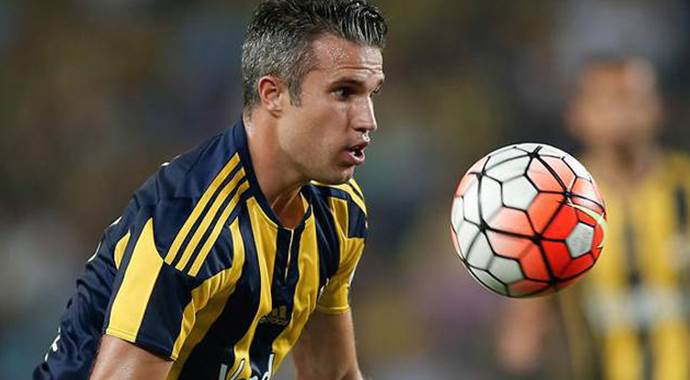 Van Persie&#039;den mükemmel dokunuş