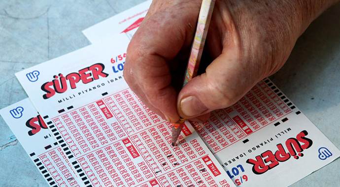 Süper Loto&#039;nun 15 milyonluk talihlisi ortaya çıkmadı