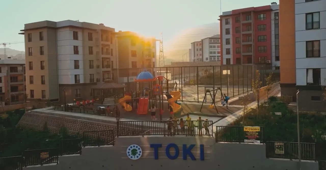 350 bininci afet konutu teslim edilecek! Bakan Kurum duyurdu