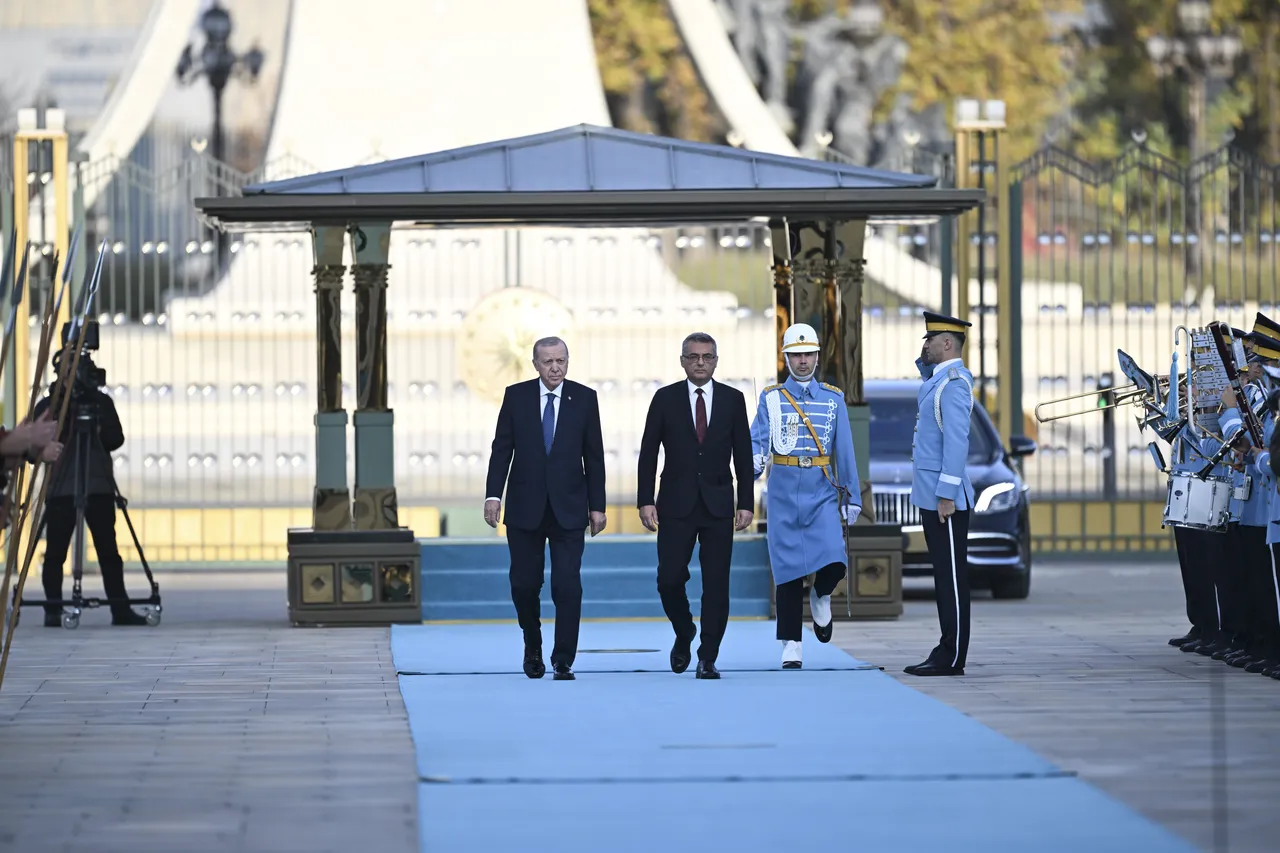 Cumhurbaşkanı Erdoğan, KKTC Cumhurbaşkanı Tufan Erhürmanı kabul etti
