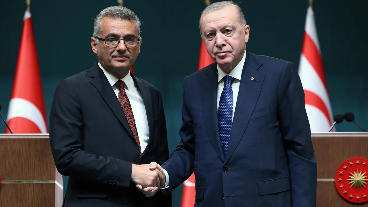 Cumhurbaşkanı Erdoğan ve Erhürman'dan Ada için net mesaj!
