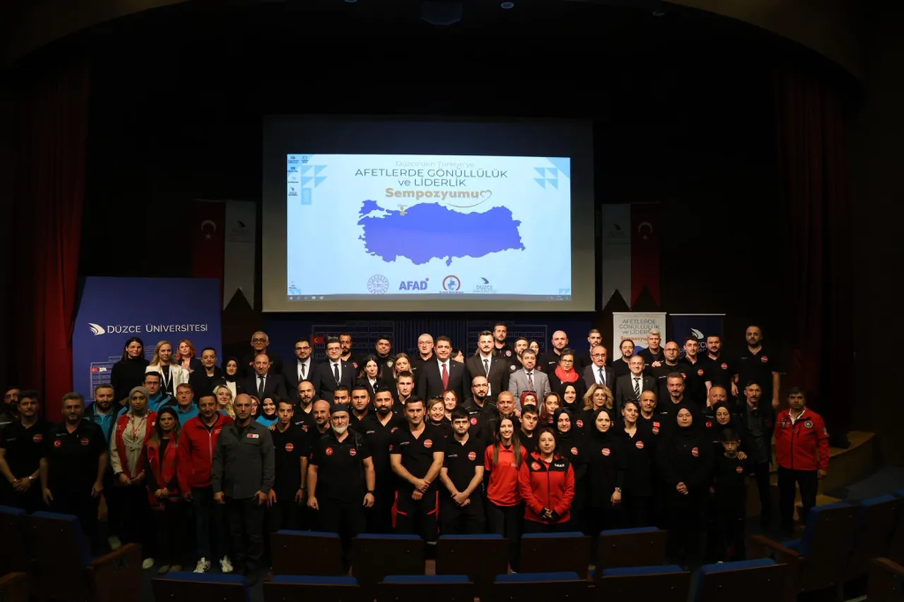Düzce’de ‘Afet Gönüllülüğü’ sempozyumu