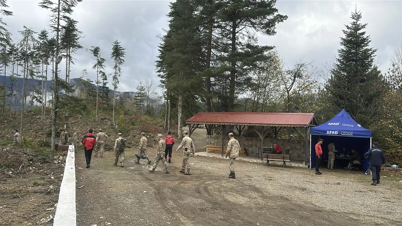 Huriye Helvacı'nın telefonu aranıyor