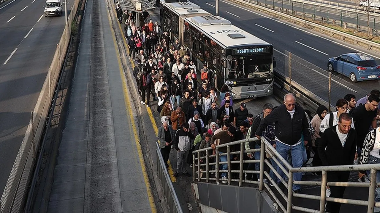 Metrobüslerle ilgili yeni güzergah kararı