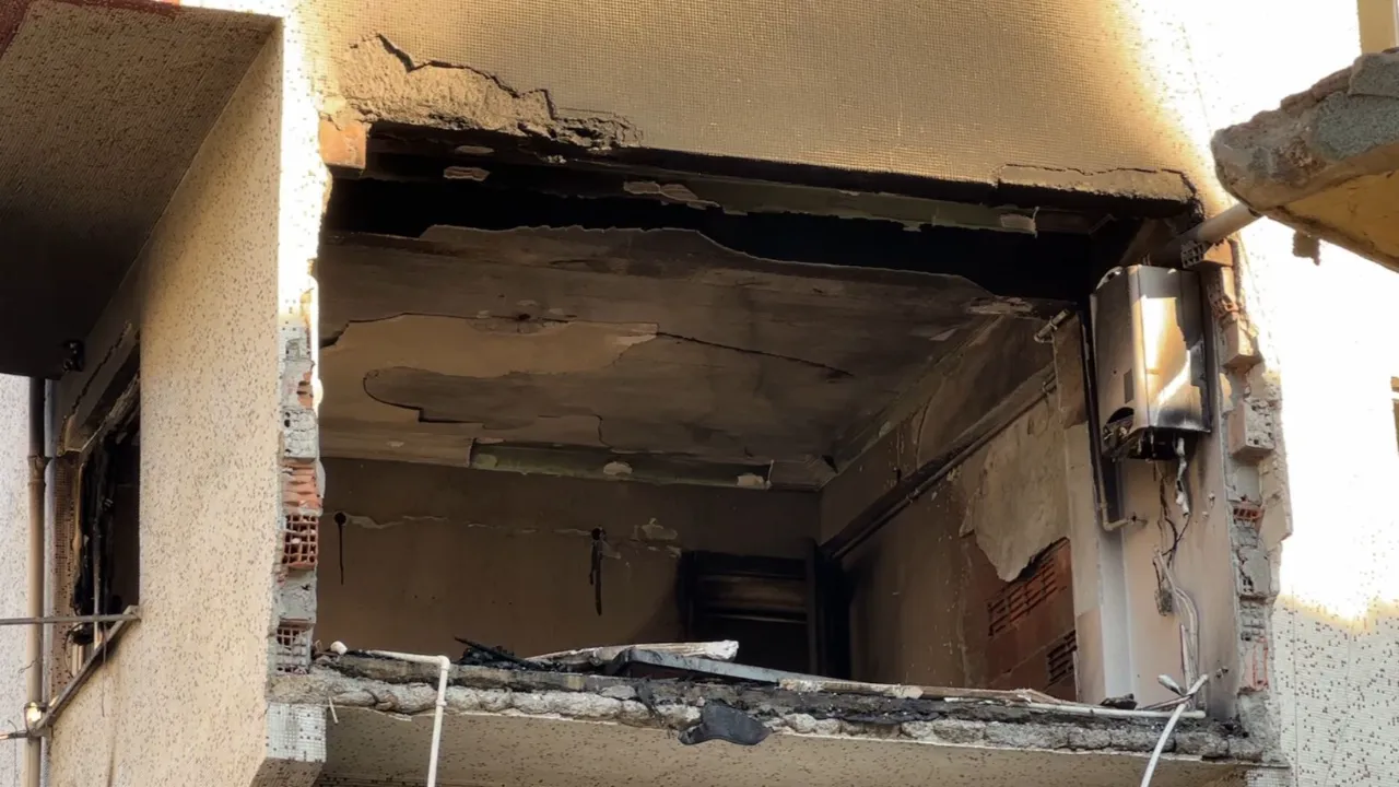 Kağıthane’de patlama! Duvar yıkıldı, sokak savaş alanına döndü