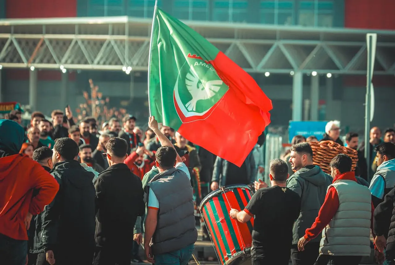 Amedspor taraftarları