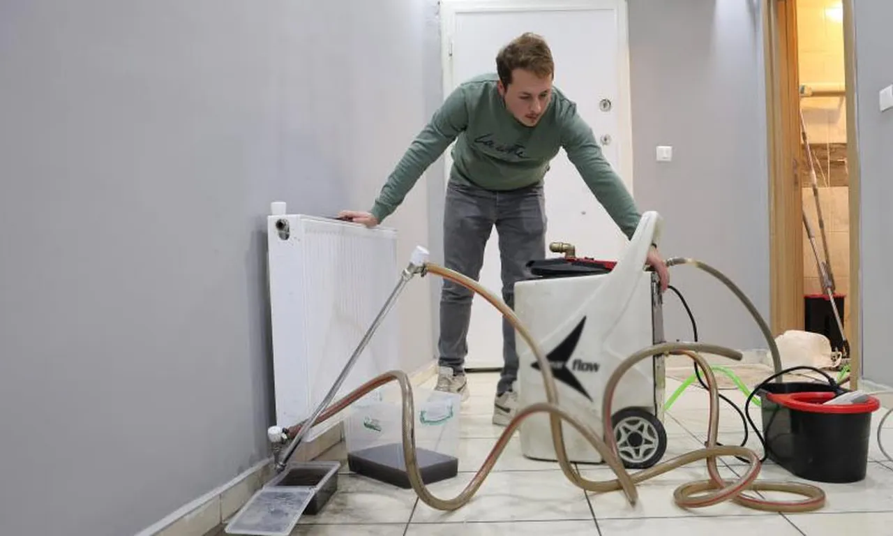 Pislik tüm tesisattan temizlenince petekler daha rahat çalışıyor