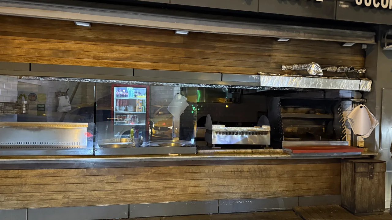 Midye ve kumpir faciasında 2 kardeşten sonra anne de öldü