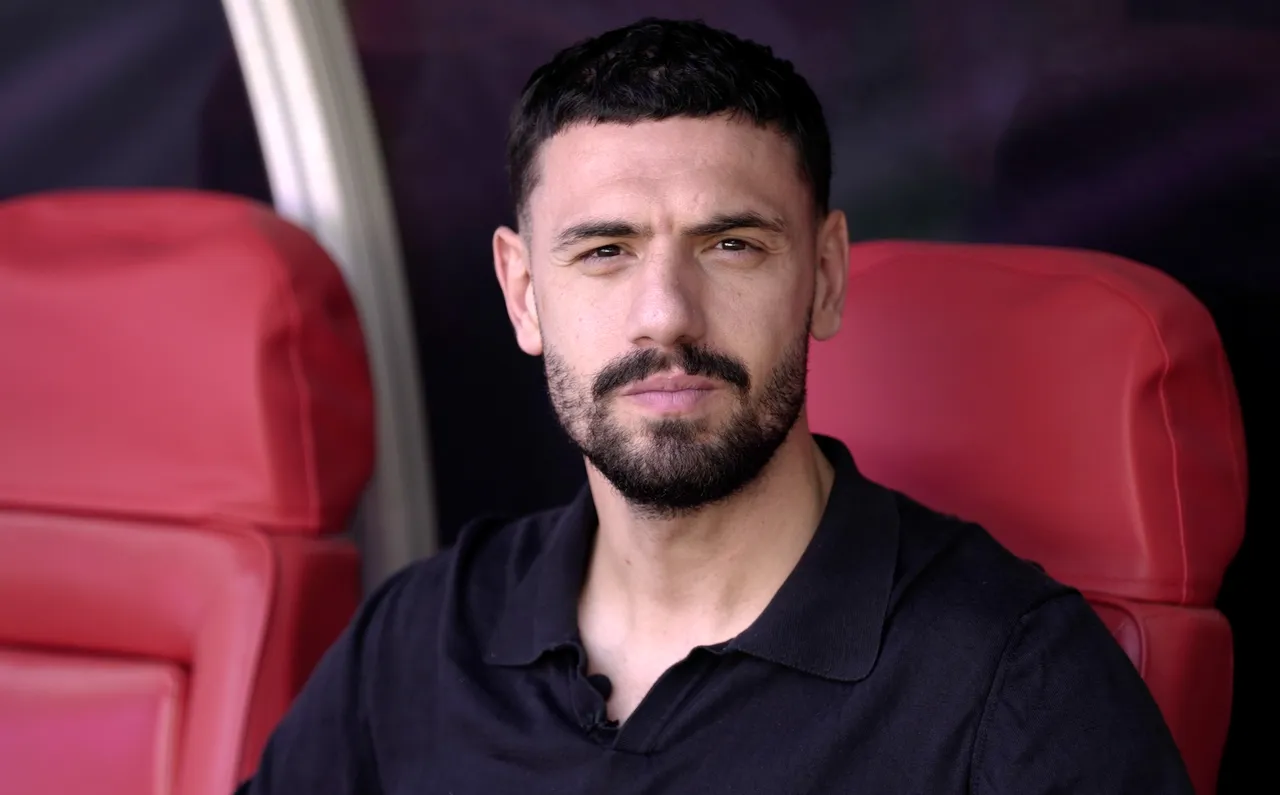 Milli futbolcu, AA'nın sorularını cevapladı.