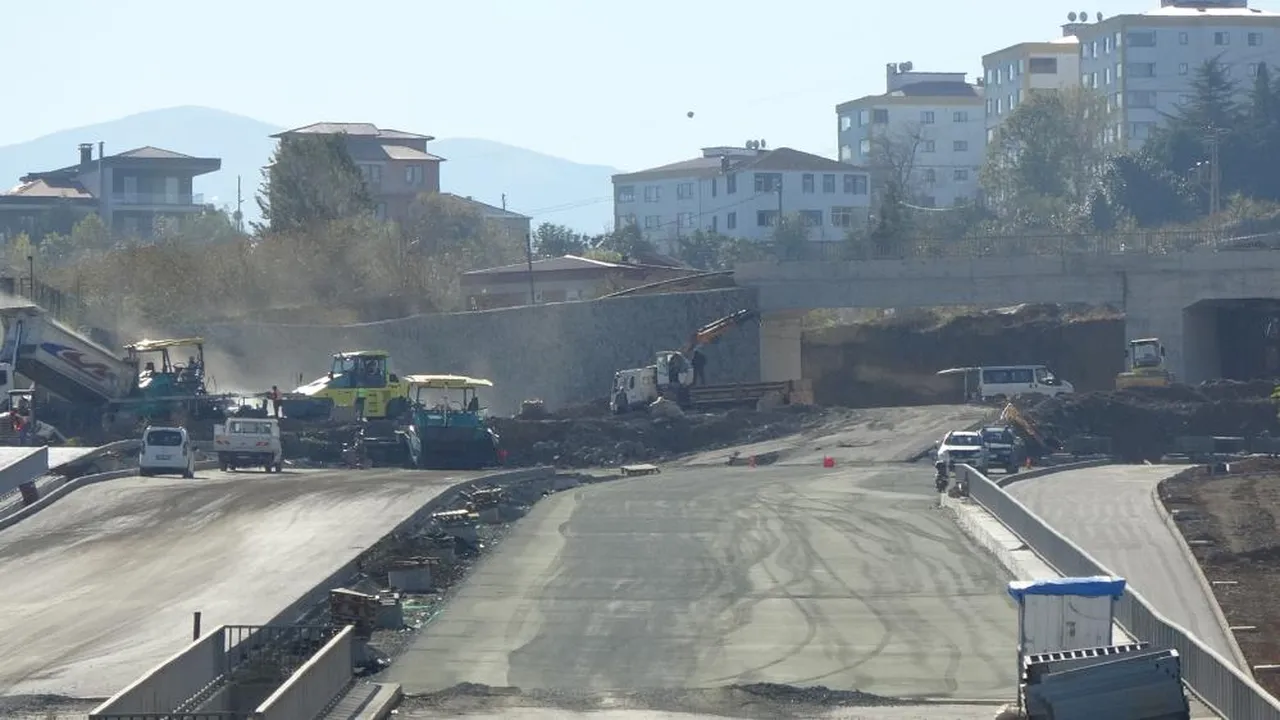 Ekipler nefes almadan çalışıyor