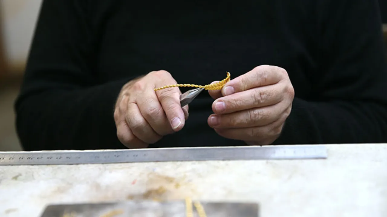 10 bin kişiye iş kapısı! Depremin yıl dönümünde üretim yeniden başlıyor