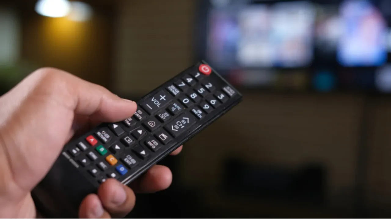 15 kasım bu akşam hangi diziler var? Aynadaki Yabancı final bölümüyle ekranda!