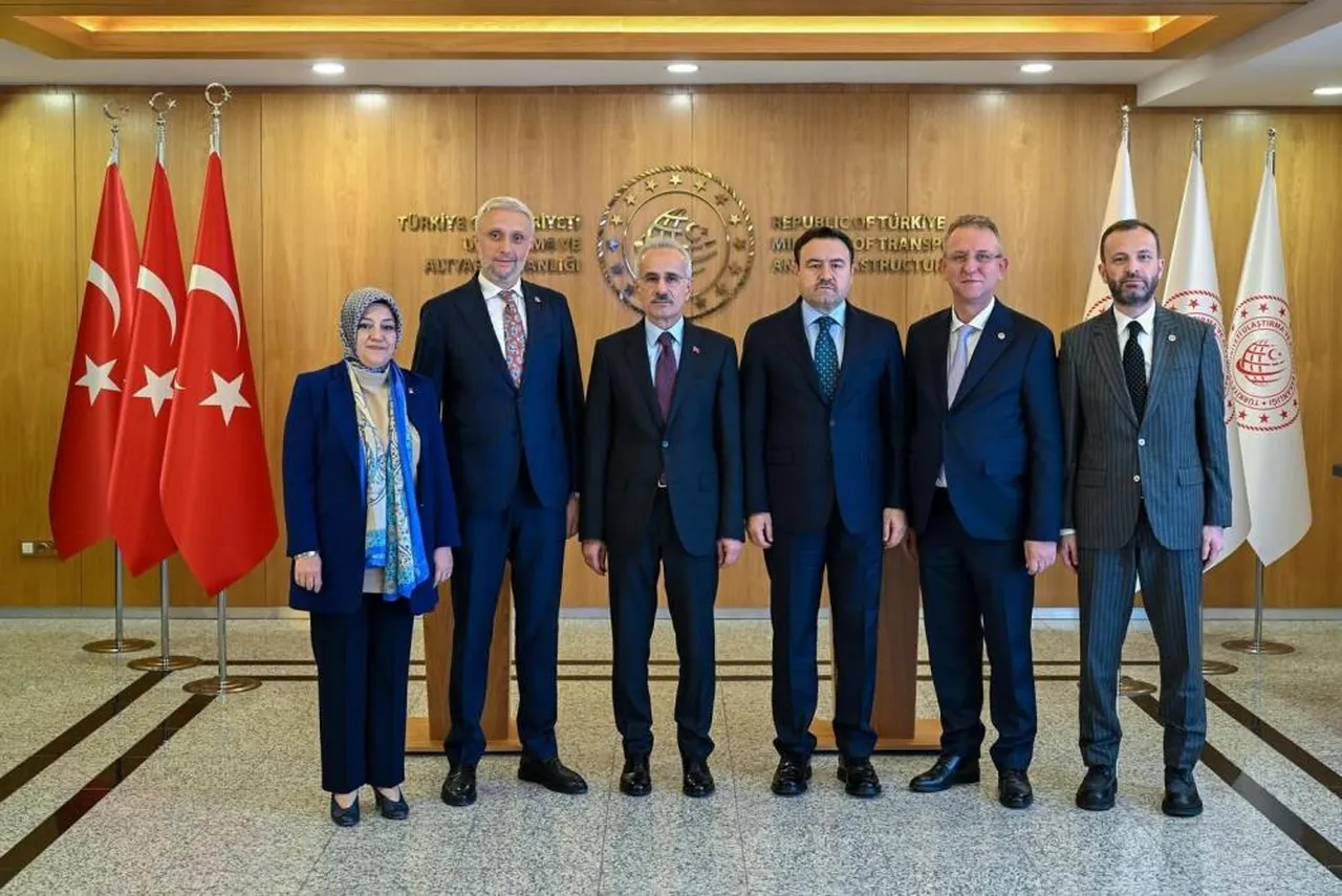 7 saatlik yol 3,5 saate düşecek! Dev projede hedef 2027