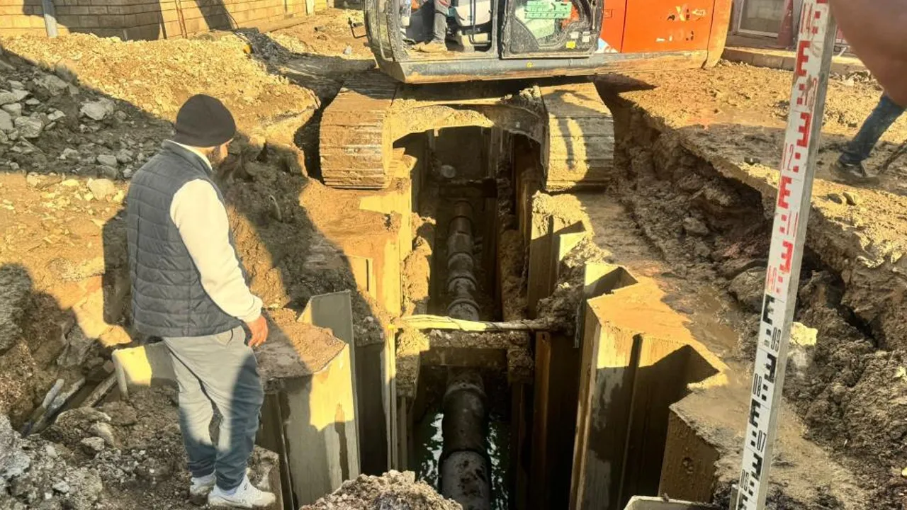 7 metreden bin yıllık Bizans sütunu çıktı